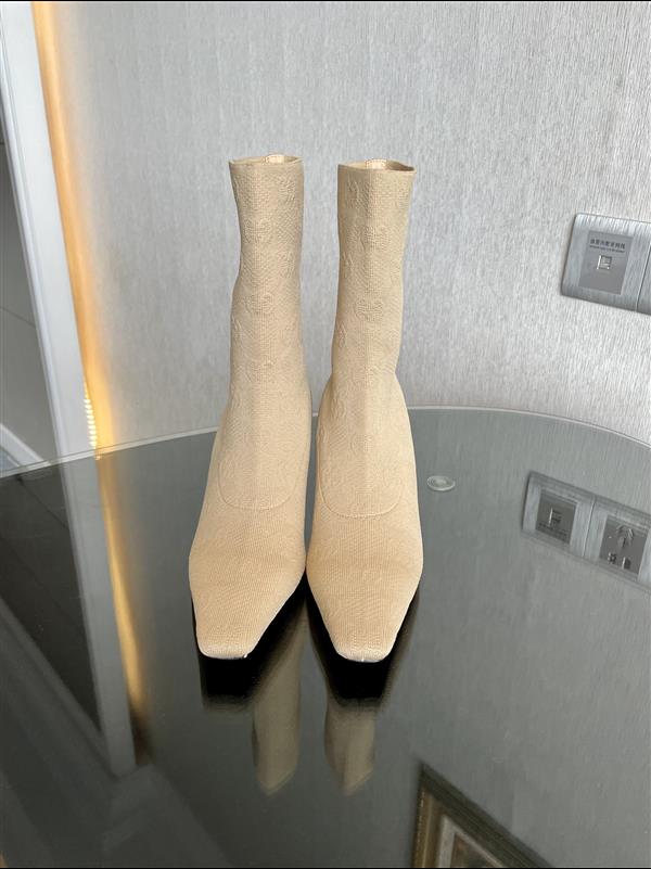 20243518929446 2802023